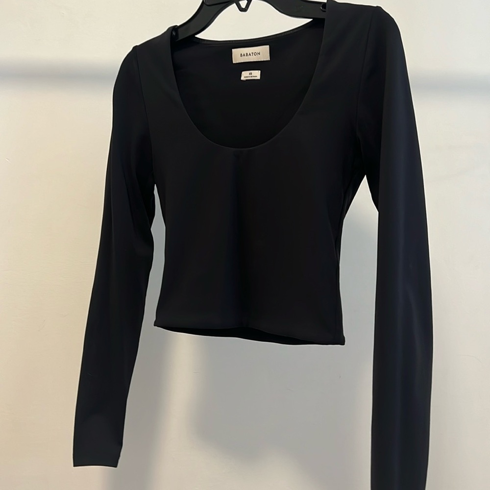 ARITZIA contour long sleeve